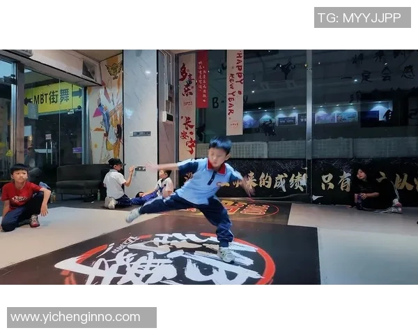 赛后复盘:广州街舞队与杭州街舞队灵活性对比分析与总结